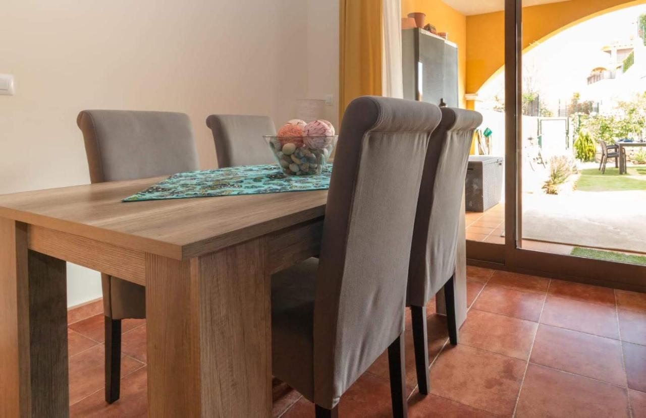 Apartamento Con Hermoso Jardin Y Ac Isla Plana Exteriér fotografie