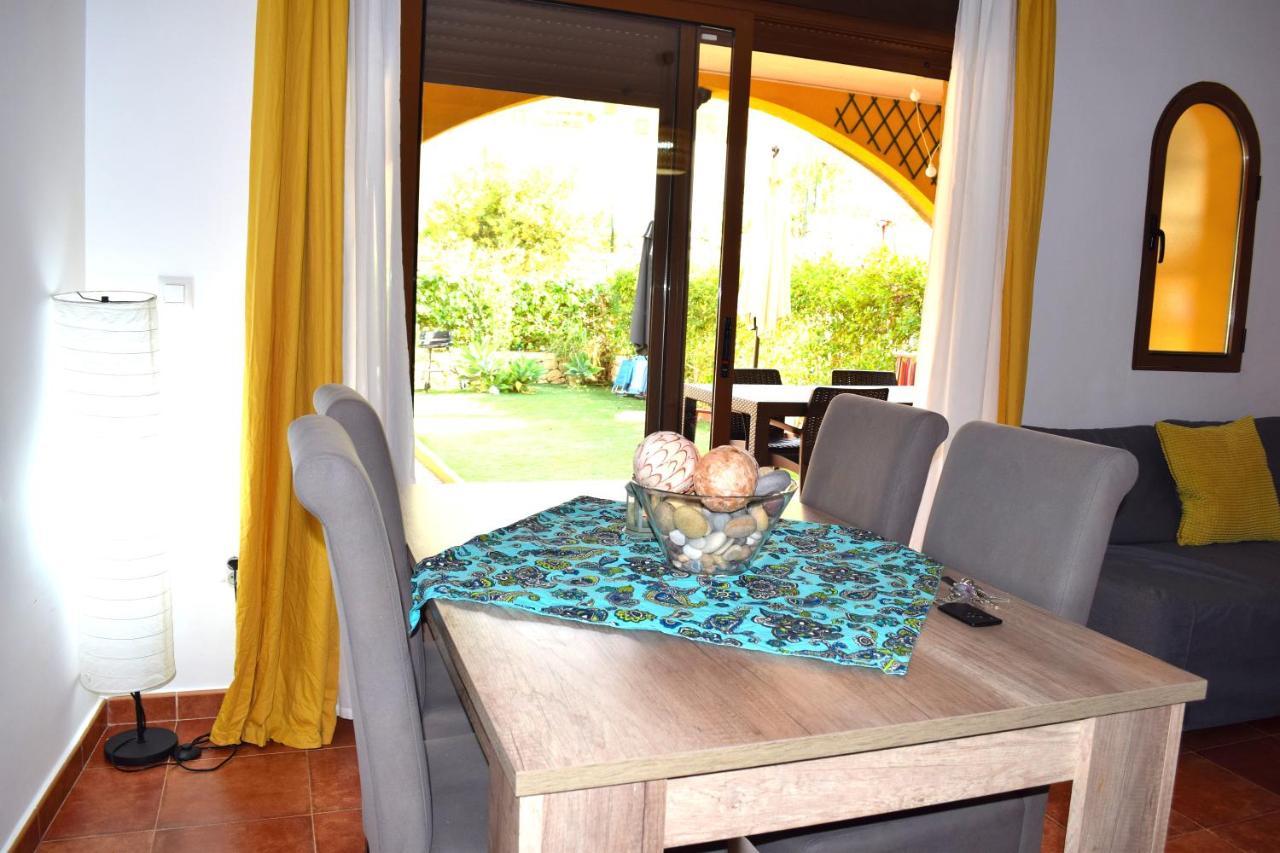 Apartamento Con Hermoso Jardin Y Ac Isla Plana Exteriér fotografie