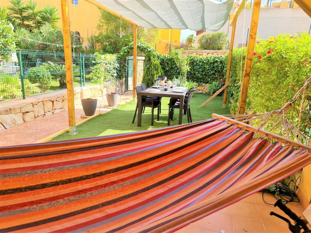 Apartamento Con Hermoso Jardin Y Ac Isla Plana Exteriér fotografie